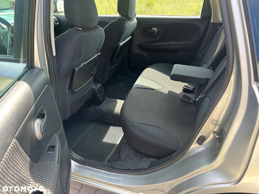 Nissan Note - 10