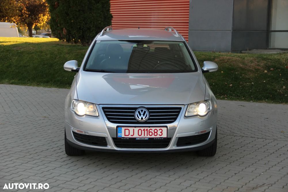 Volkswagen Passat Variant 2.0 TDI DPF DSG Highline - 1