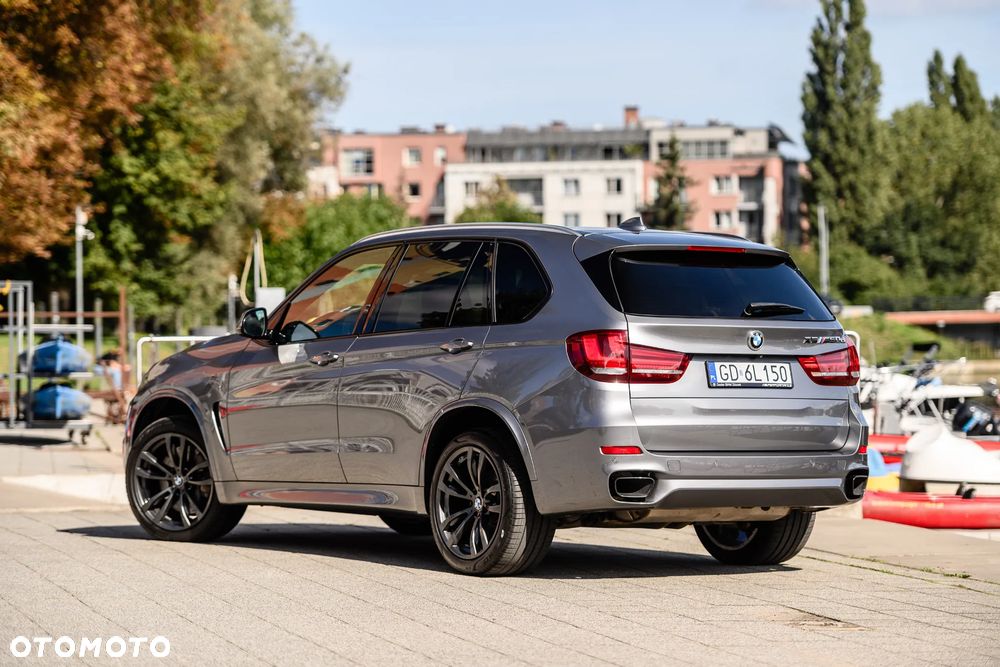 BMW X5 M M50d - 11