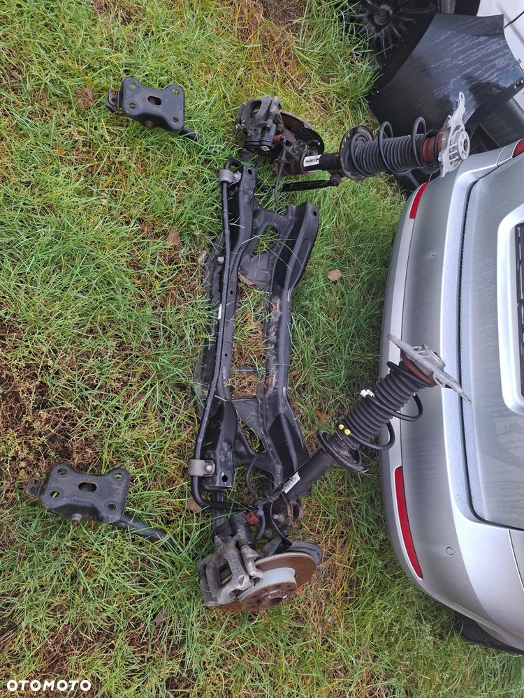 FIAT 500 x lift zawieszenie belka tył oś poznan - 3