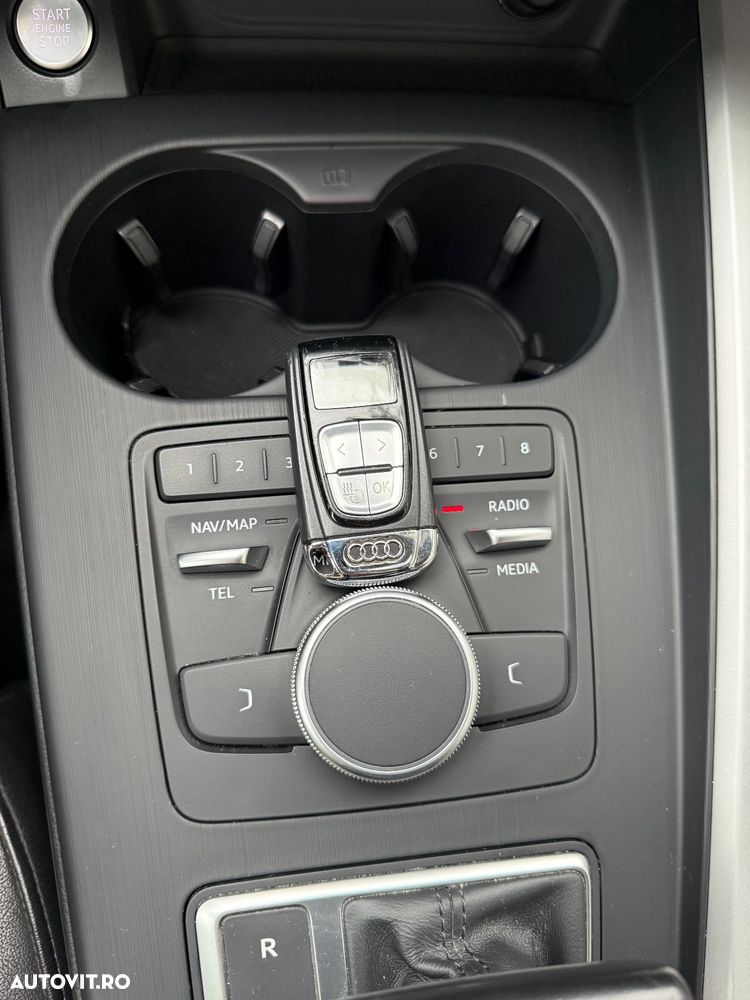 Audi A4 Avant 2.0 TDI quattro S tronic - 14