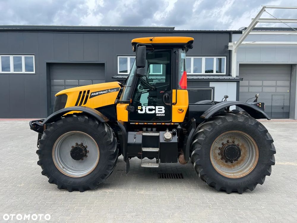JCB Fastrac 3200 Xtra - 2