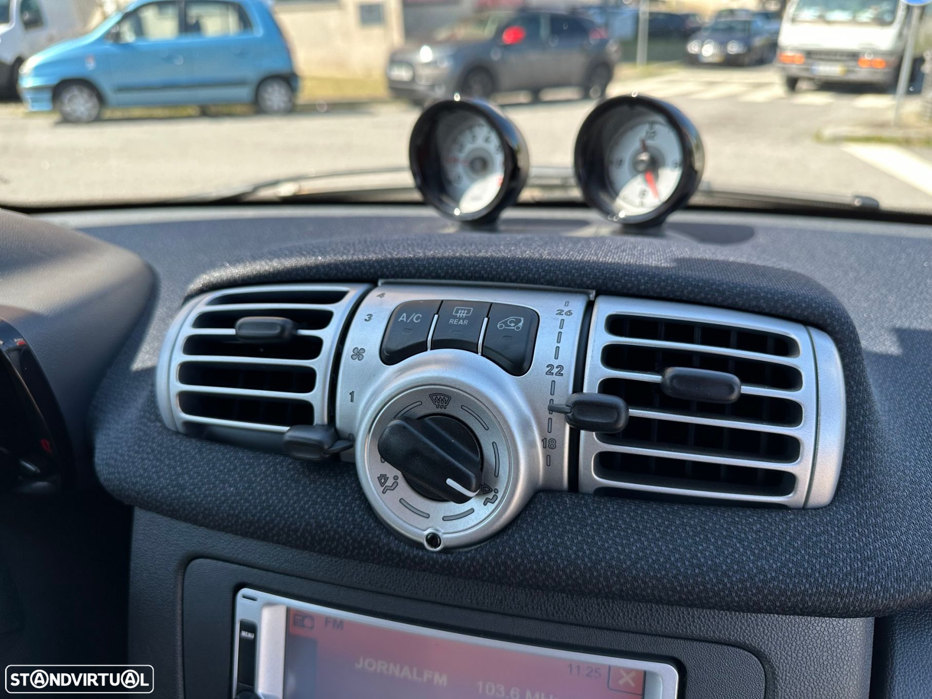 Smart ForTwo Coupé 1.0 mhd Passion 71 - 13