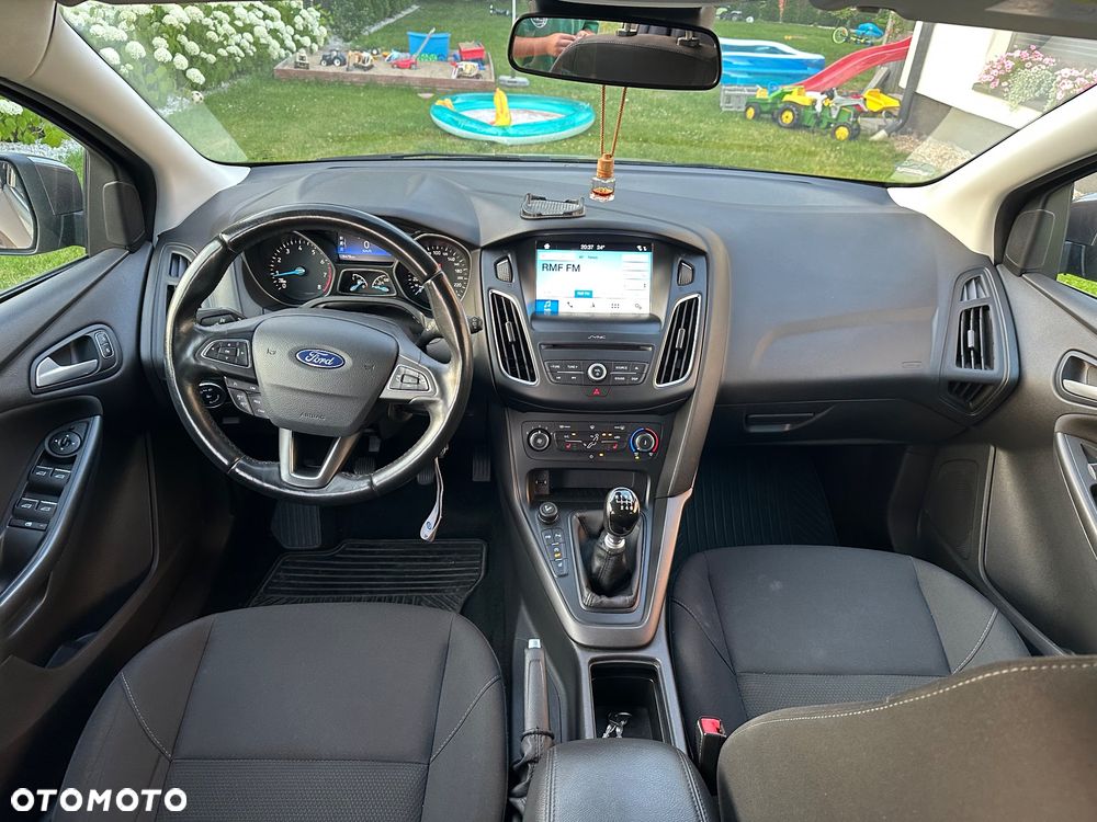 Ford Focus 1.0 EcoBoost Trend Edition Business - 11