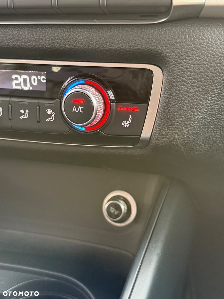 Audi A3 Sportback 1.6 TDI (clean diesel) S tronic Attraction - 19