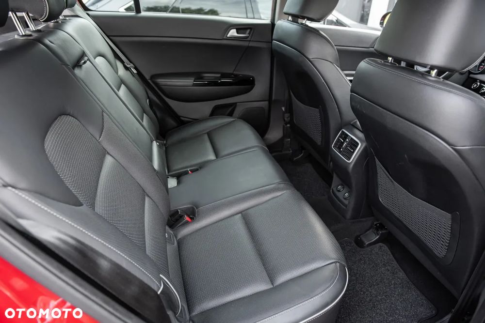 Kia Sportage 1.6 GDI L Business Line 2WD - 29