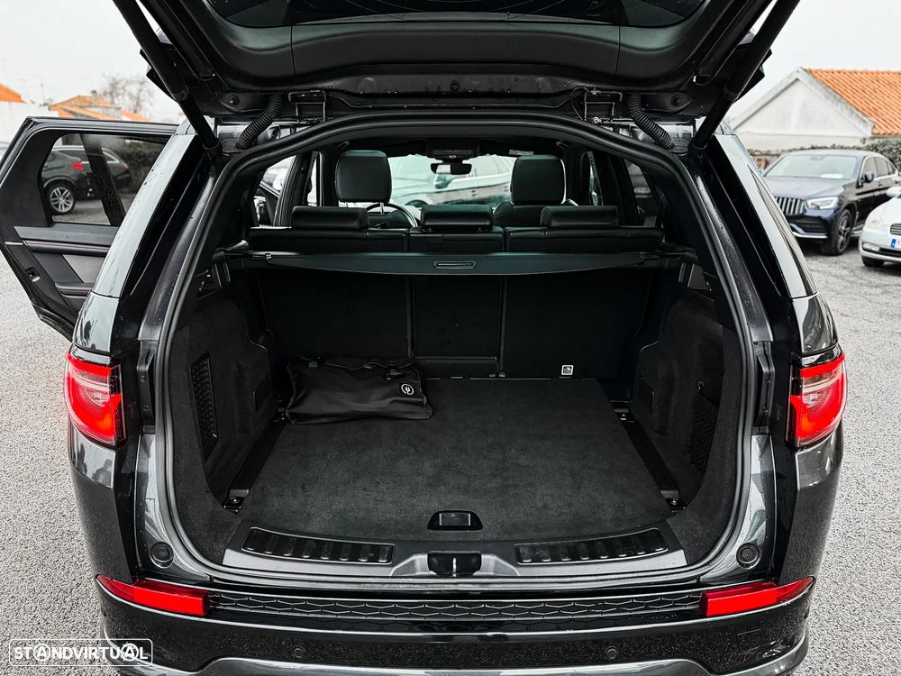 Land Rover Discovery Sport 1.5 I3 P300e AWD R-Dynamic SE - 14