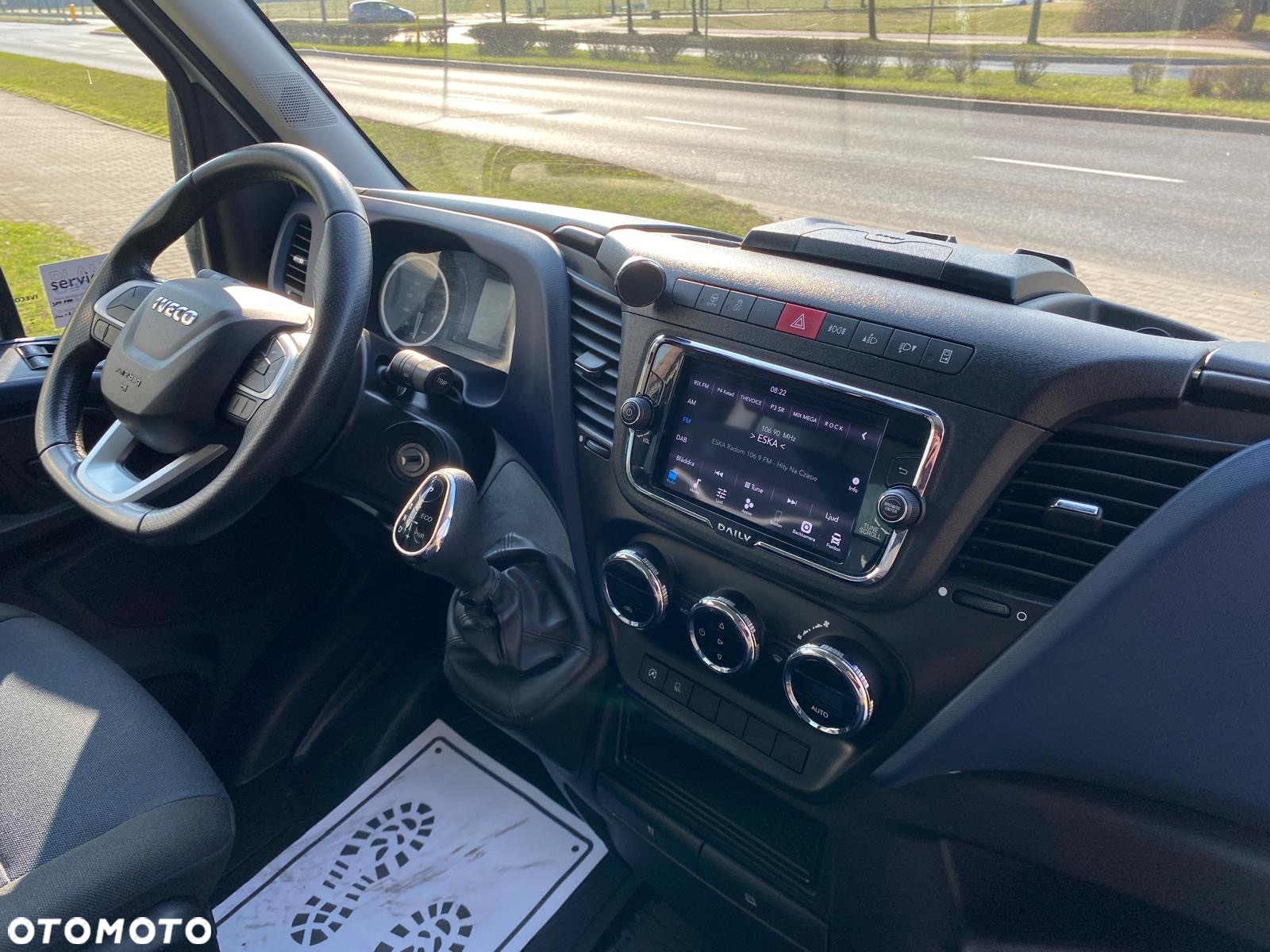 Iveco DAILY 35-160 HI-MATIC KONTENER WINDA WYSOKOŚĆ KONTENERA 2,5 M - 38