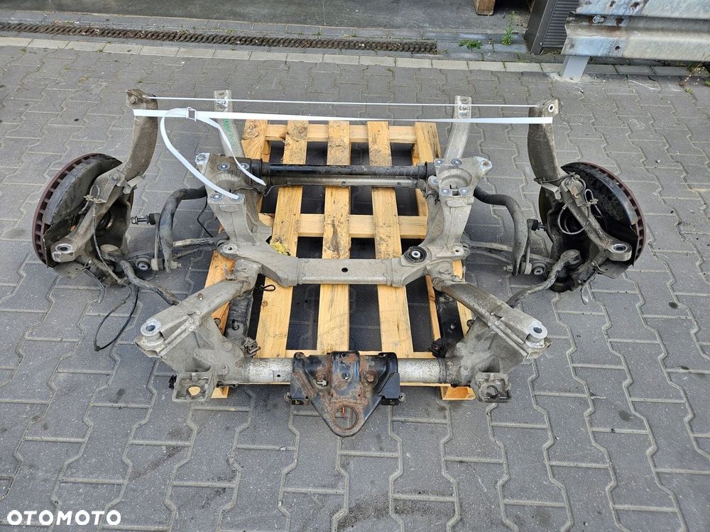 RANGE ROVER SPORT L494 LIFT SANKI BELKA WÓZEK ZWROTNICE ZAWIESZENIE