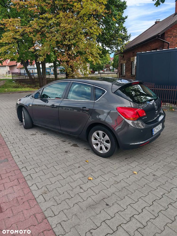 Opel Astra 1.4 T Enjoy - 13