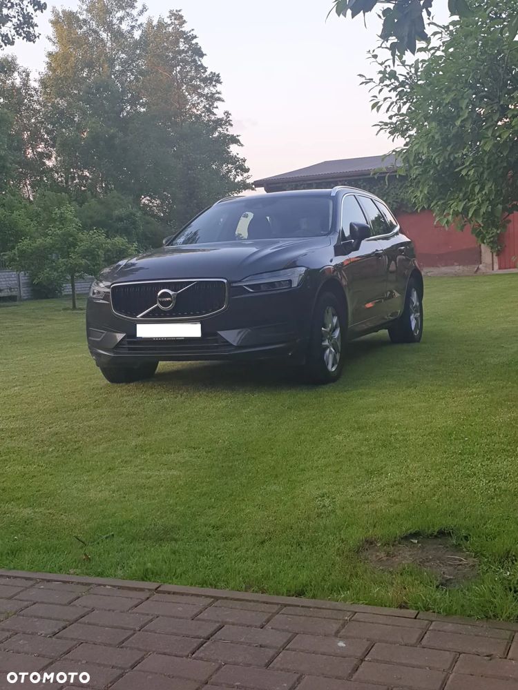 Volvo XC 60 D5 AWD Momentum - 2