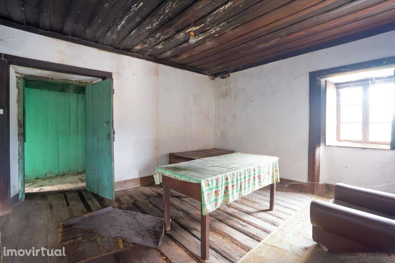 Moradia para Restaurar - Gaiate/Semide/Miranda do Corvo - Grande imagem: 3/21