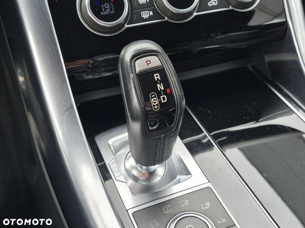 Land Rover Range Rover Sport - 39