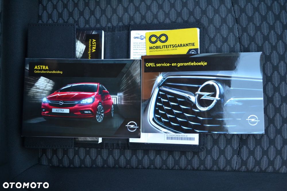 Opel Astra 1.4 Turbo Edition - 23