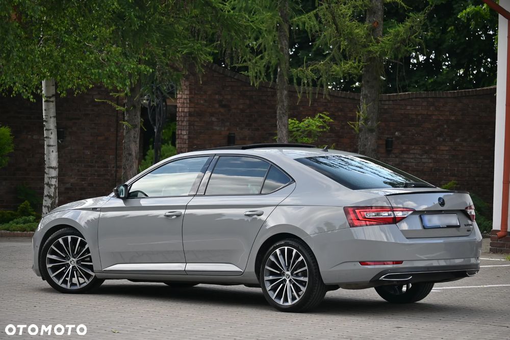 Skoda Superb 2.0 TDI 4x4 Sportline DSG - 16