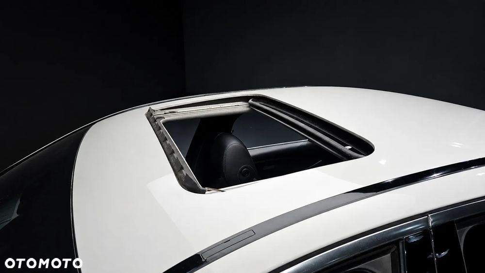 Mercedes-Benz Klasa E 220 d 4-Matic Business Edition 9G-TRONIC - 15