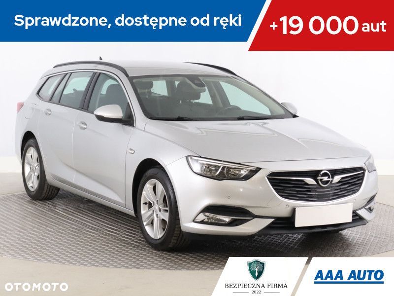 Opel Insignia - 2