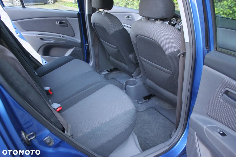 Kia Rio 1.4 Comfort - 3