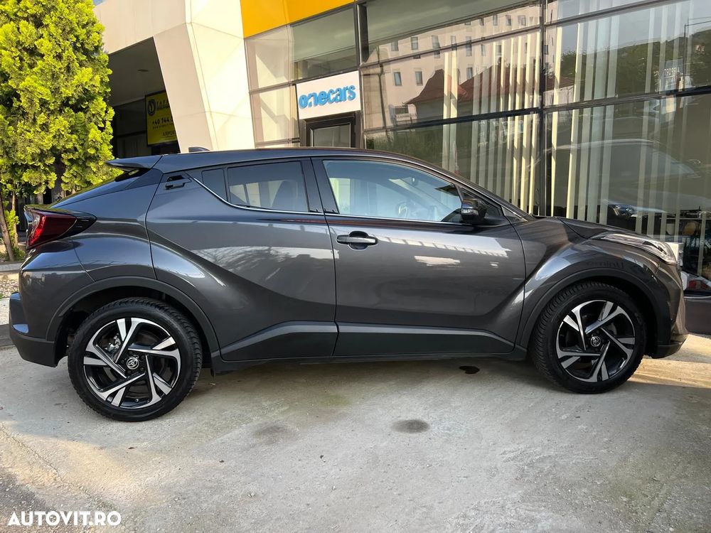Toyota C-HR - 13