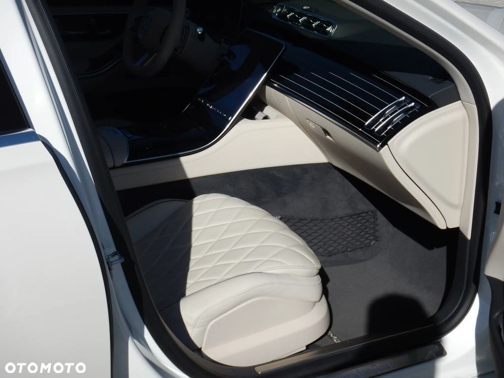 Mercedes-Benz Klasa S 400 d 4-Matic L AMG Line 9G-TRONIC - 24