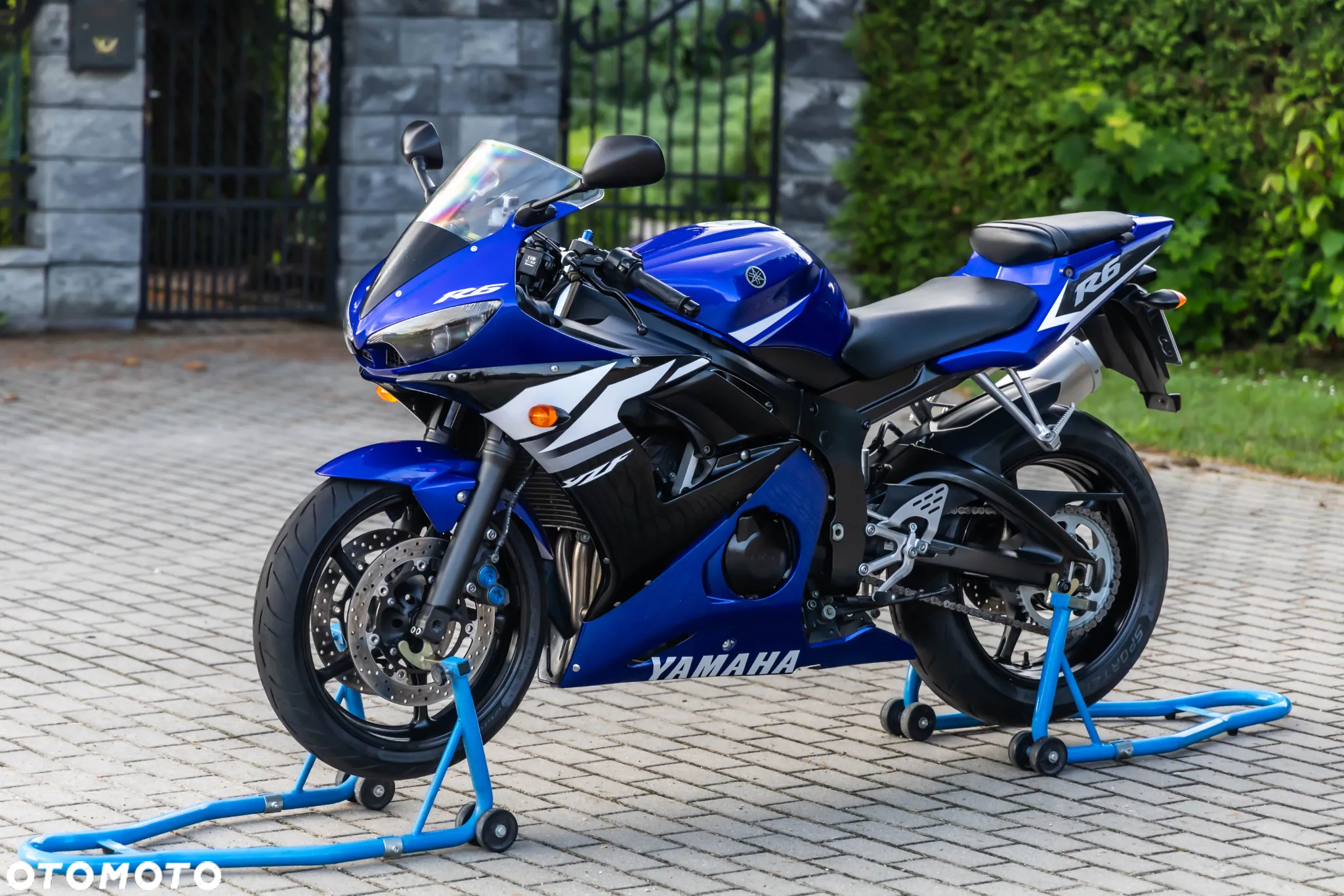 Yamaha R6 - 4