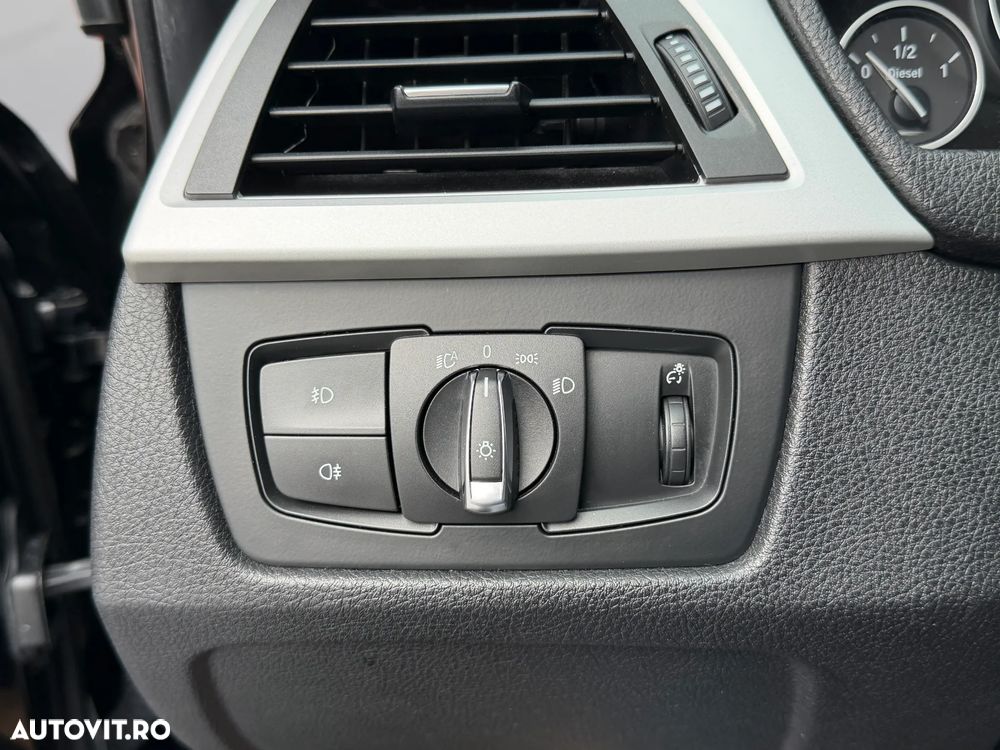 BMW Seria 3 320d Efficient Dynamics Edition Blue Perf. - 24