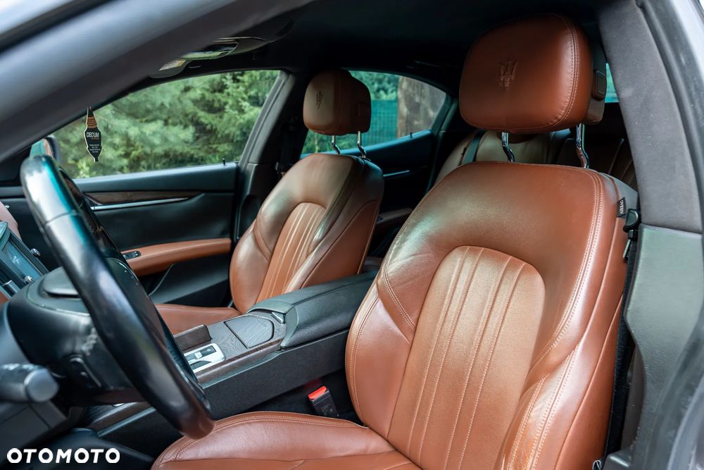 Maserati Ghibli GranSport - 23