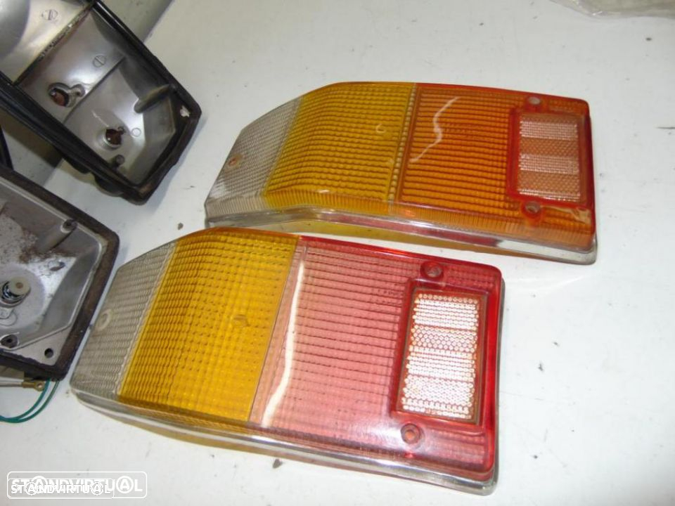 Peugeot 504 carrinha farolins de trás - 3