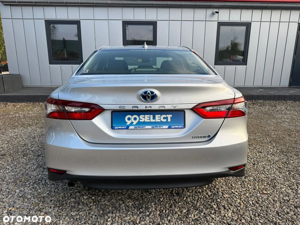 Toyota Camry 2.5 Hybrid Comfort CVT - 4