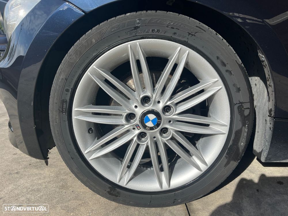 BMW 118 d Cabrio Limited Edition Lifestyle c/ M Sport Pack - 10