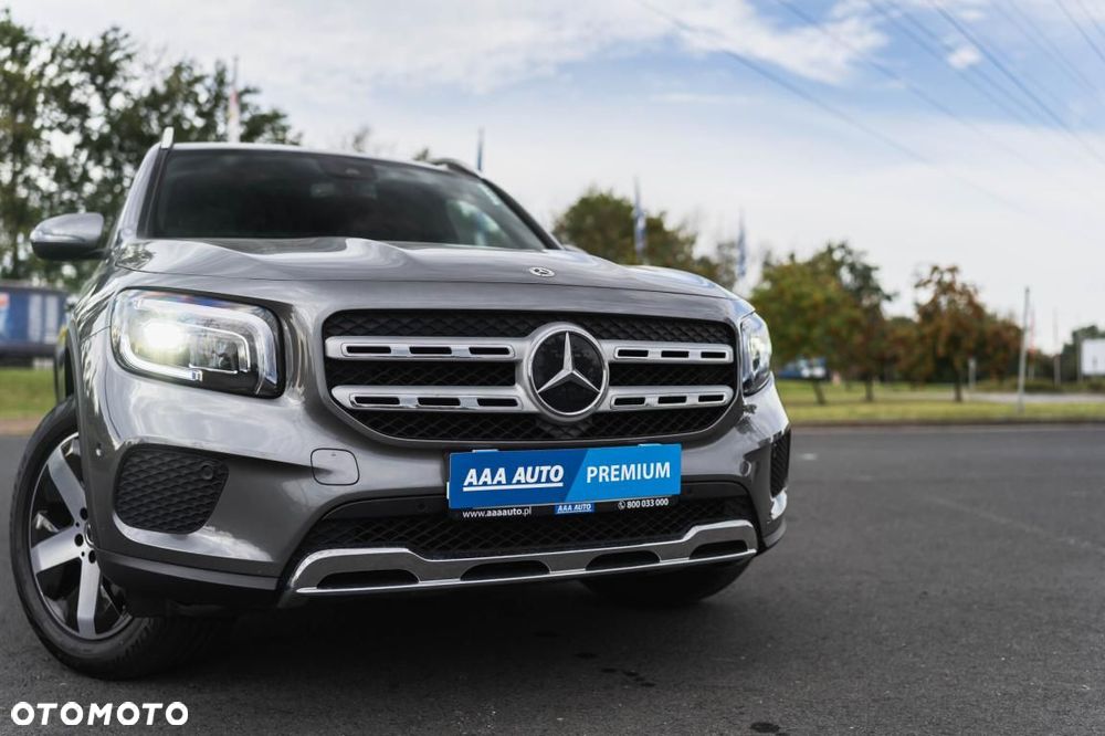 Mercedes-Benz GLB - 10