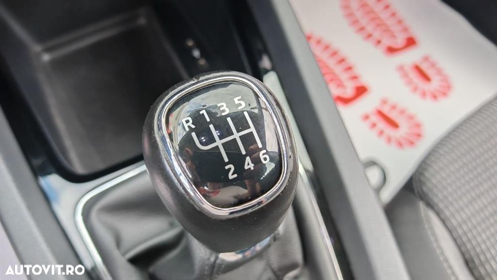 Skoda Octavia 2.0 TDI Premium Edition - 14