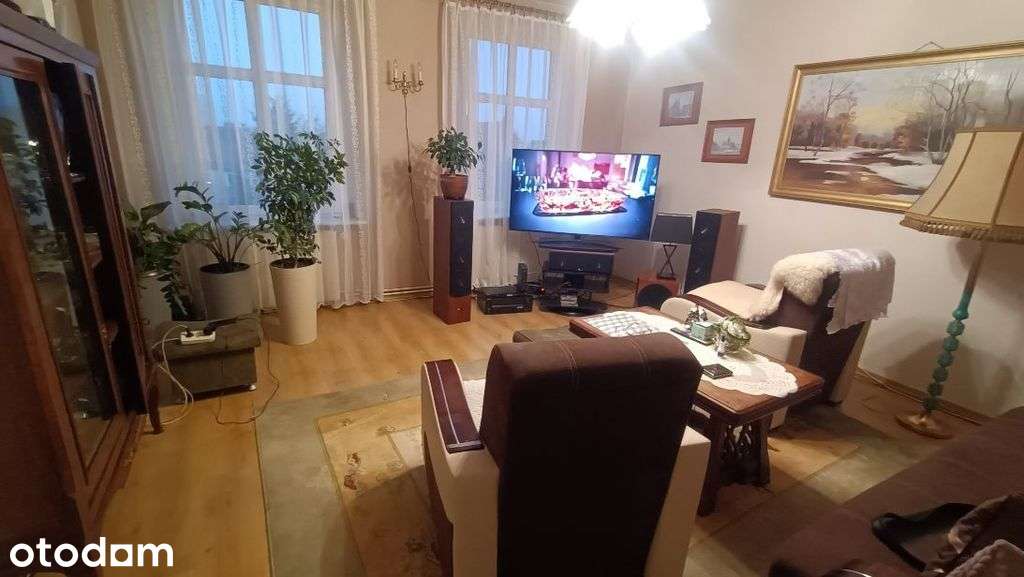 Przestrzenne Mieszkanie 3 Pokojowe W Kamienicy!