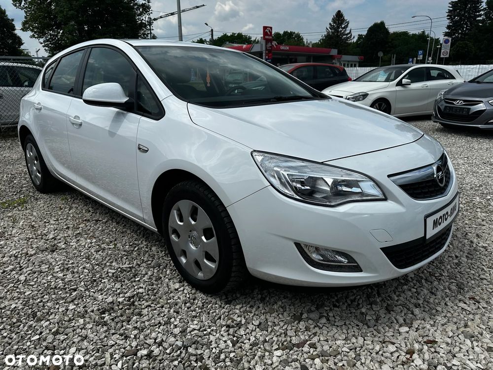 Opel Astra 1.4 EcoFLEX Edition - 1