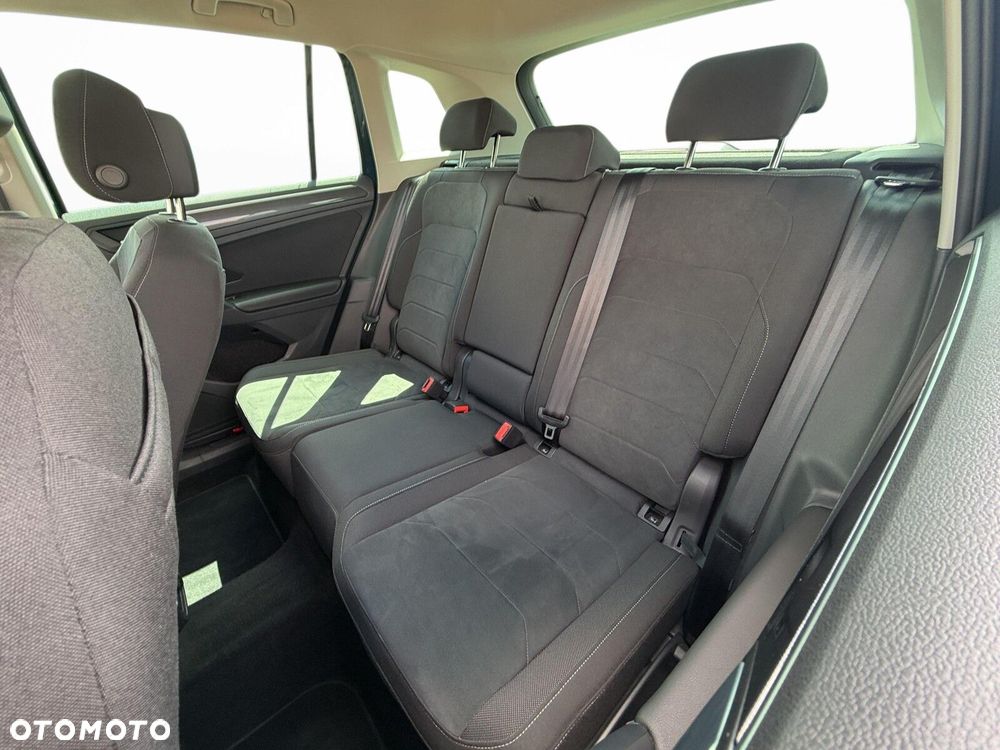 Volkswagen Tiguan 2.0 TSI 4Mot Elegance DSG - 30