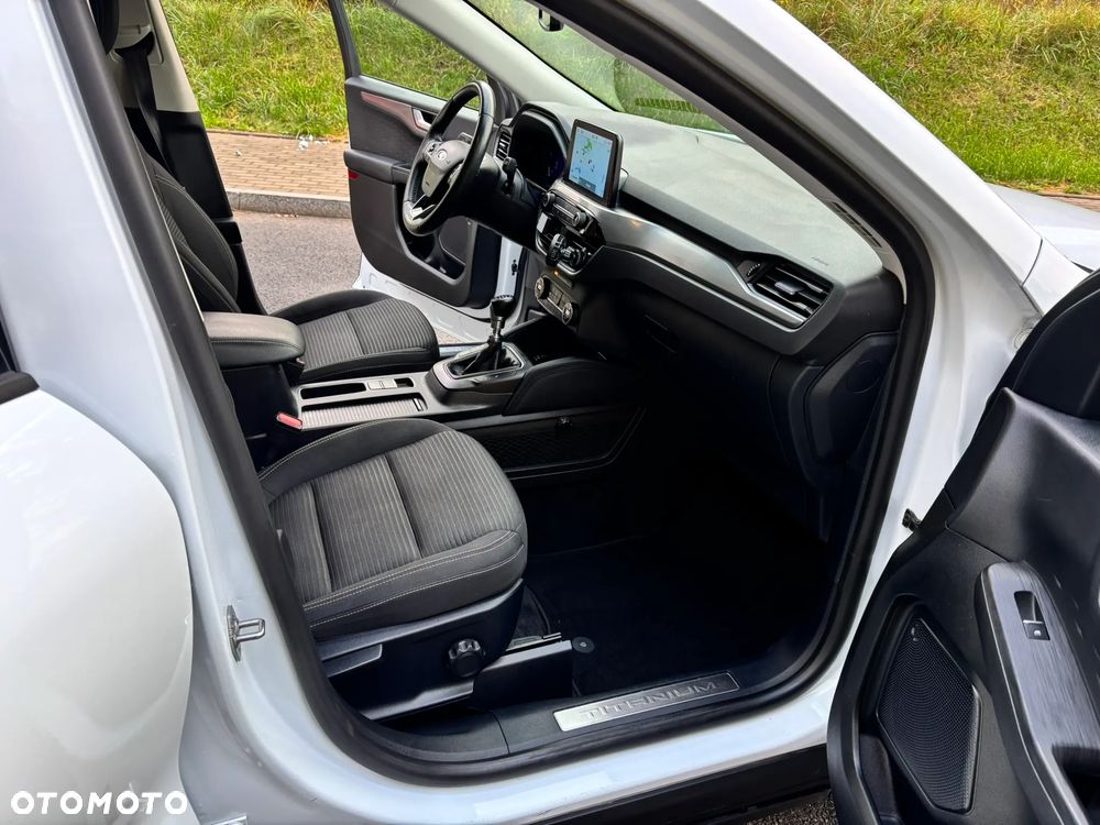 Ford Kuga 1.5 EcoBoost FWD Titanium ASS GPF - 11