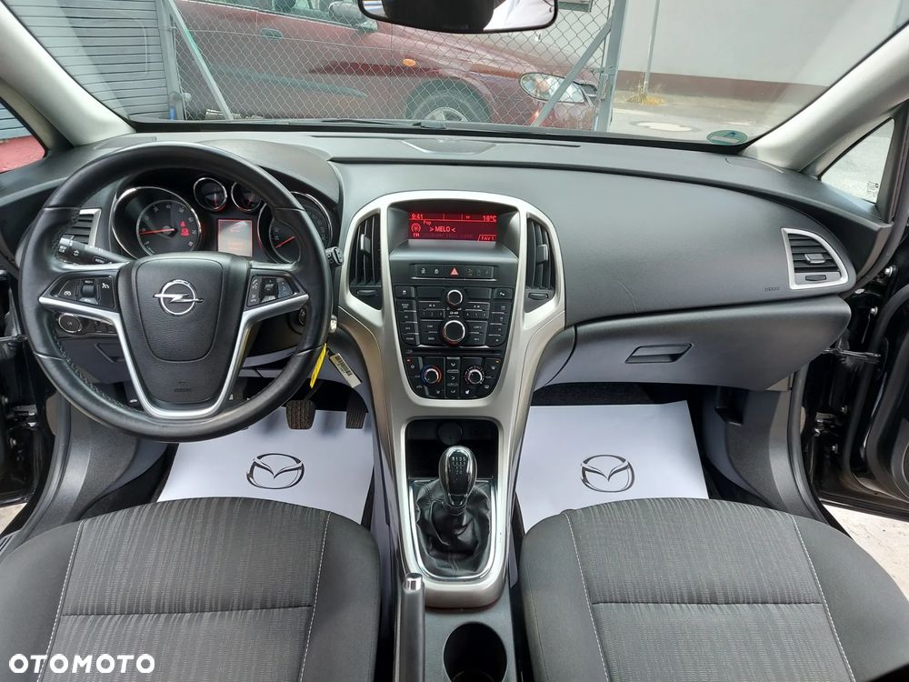 Opel Astra 1.6 Edition Sport - 19