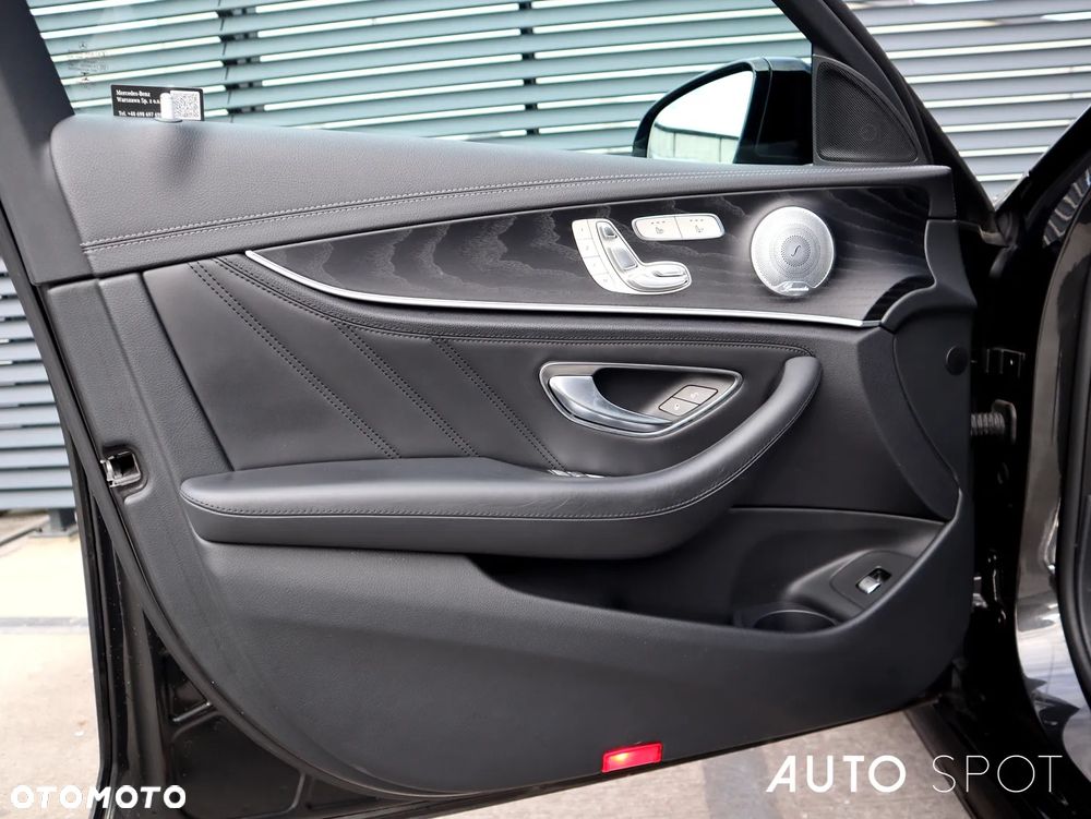 Mercedes-Benz Klasa E AMG 53 4-Matic+ - 18