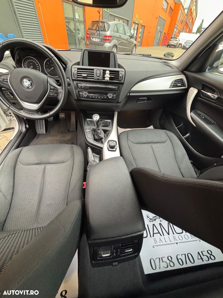 BMW Seria 1 116i - 25