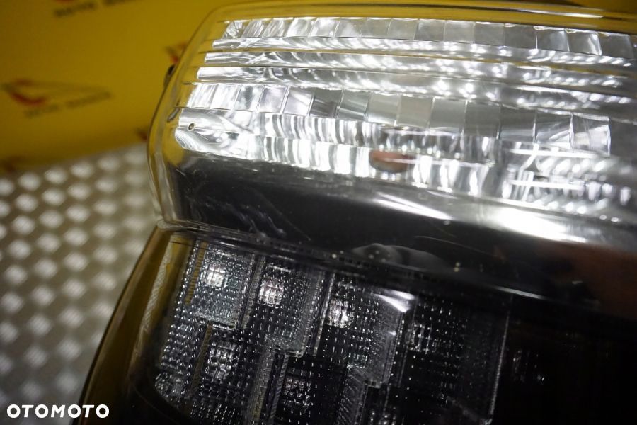 TOYOTA 4RUNNER 2014 - 2021 LAMPA TYŁ LEWA LED TYLNA USA - 10