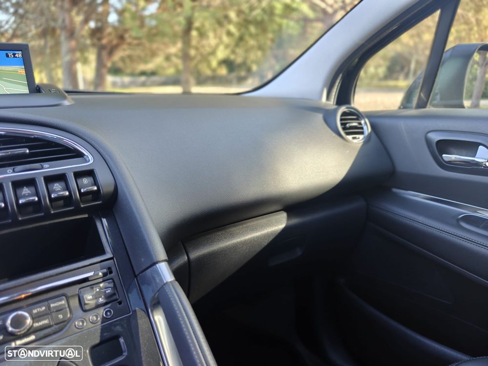 Peugeot 3008 1.6 HDi Allure - 40