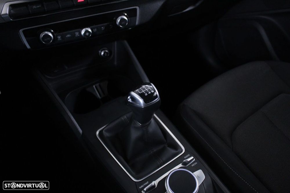 Audi Q2 30 TFSI Advanced - 33