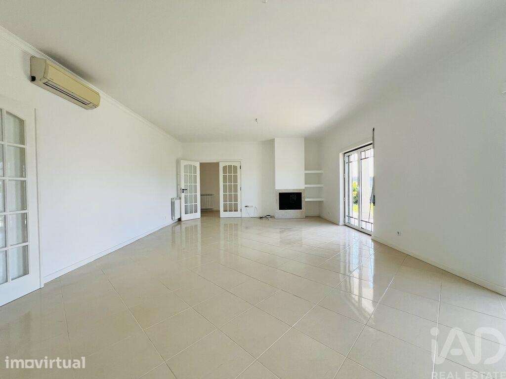 Moradia isolada em Pataias e Martingança de 210 m2 - Grande imagem: 4/28