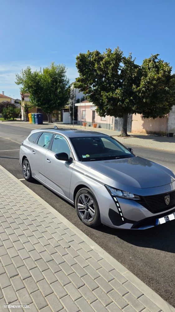 Peugeot 308 SW 1.5 BlueHDi Active Pack EAT8 — fotografia 10
