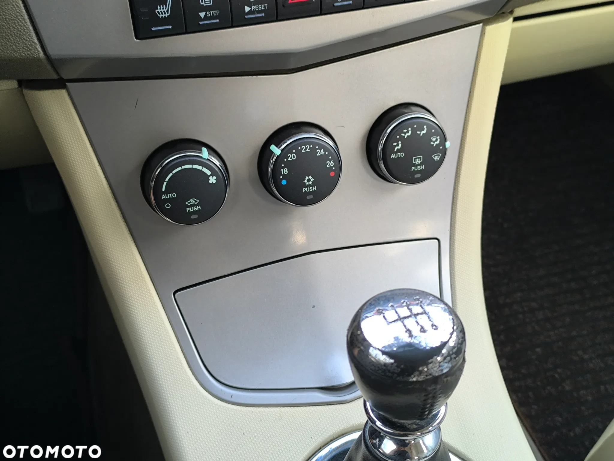 Chrysler Sebring 2.0 CRD Limited - 17