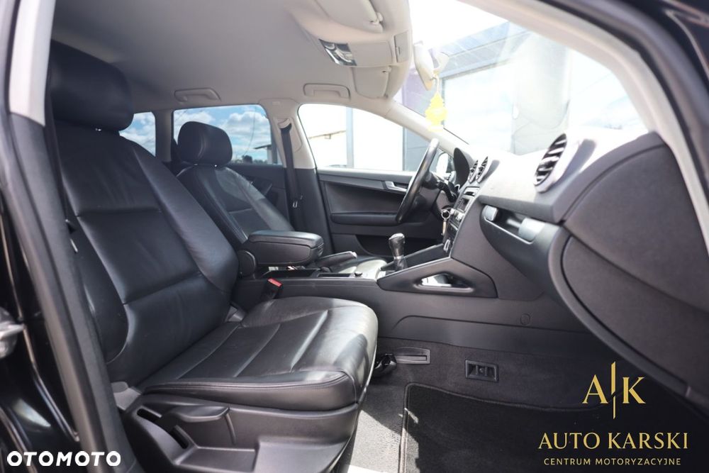 Audi A3 Sportback - 32