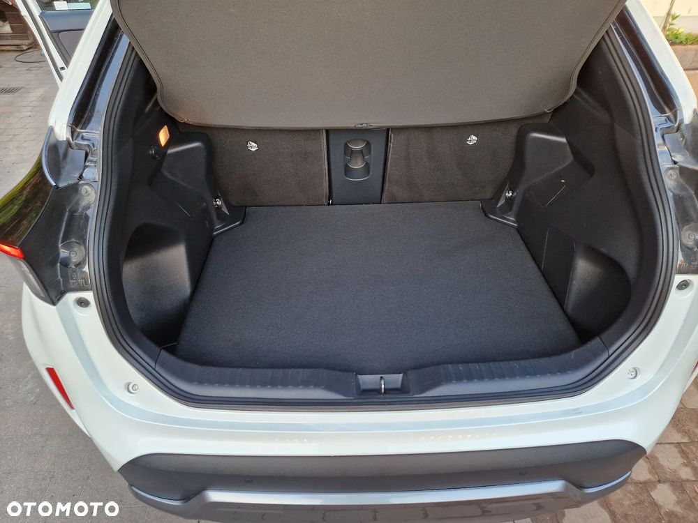 Toyota Yaris Cross Hybrid 1.5 Premiere Edition AWD - 32