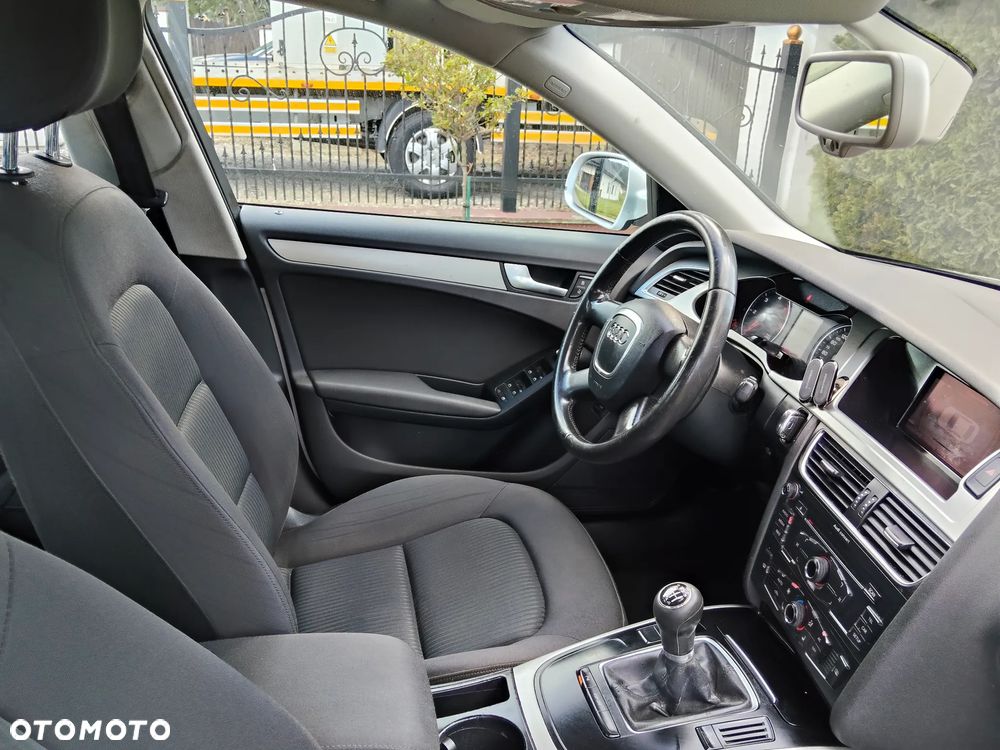 Audi A4 Limousine 2.0 TDI DPF - 35