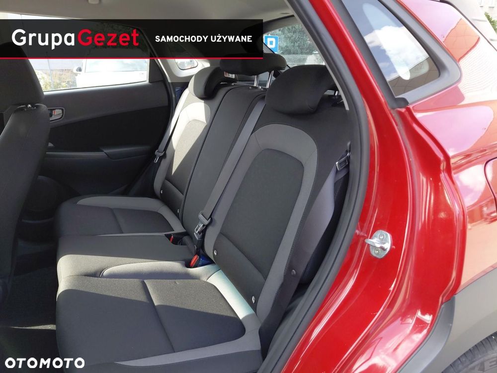 Hyundai Kona - 17