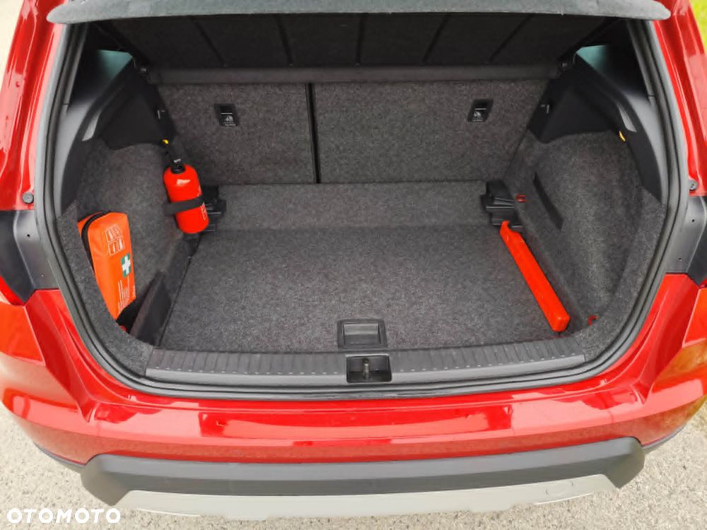 Seat Arona - 12